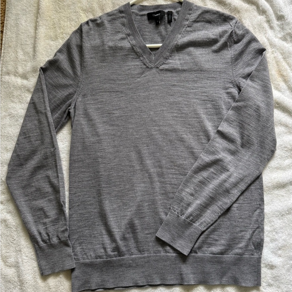Theory Men's Gray V-Neck Sweater